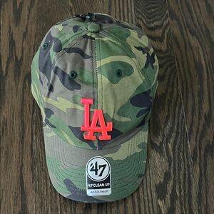 47 Brand Camo Cap with Bright Pink LA Logo. New!